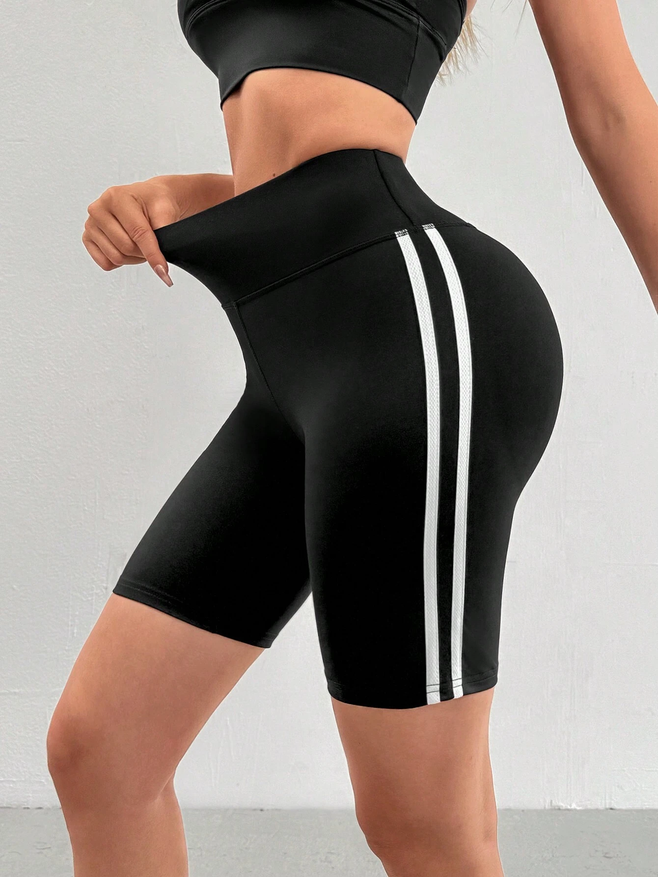 Shorts de Treino Listrado